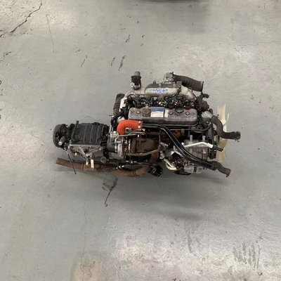 2.5L OEM Isuzu 4JB1T NKR Isuzu Dieselmotor geeignet für Lkw und landwirtschaftliche Fahrzeuge